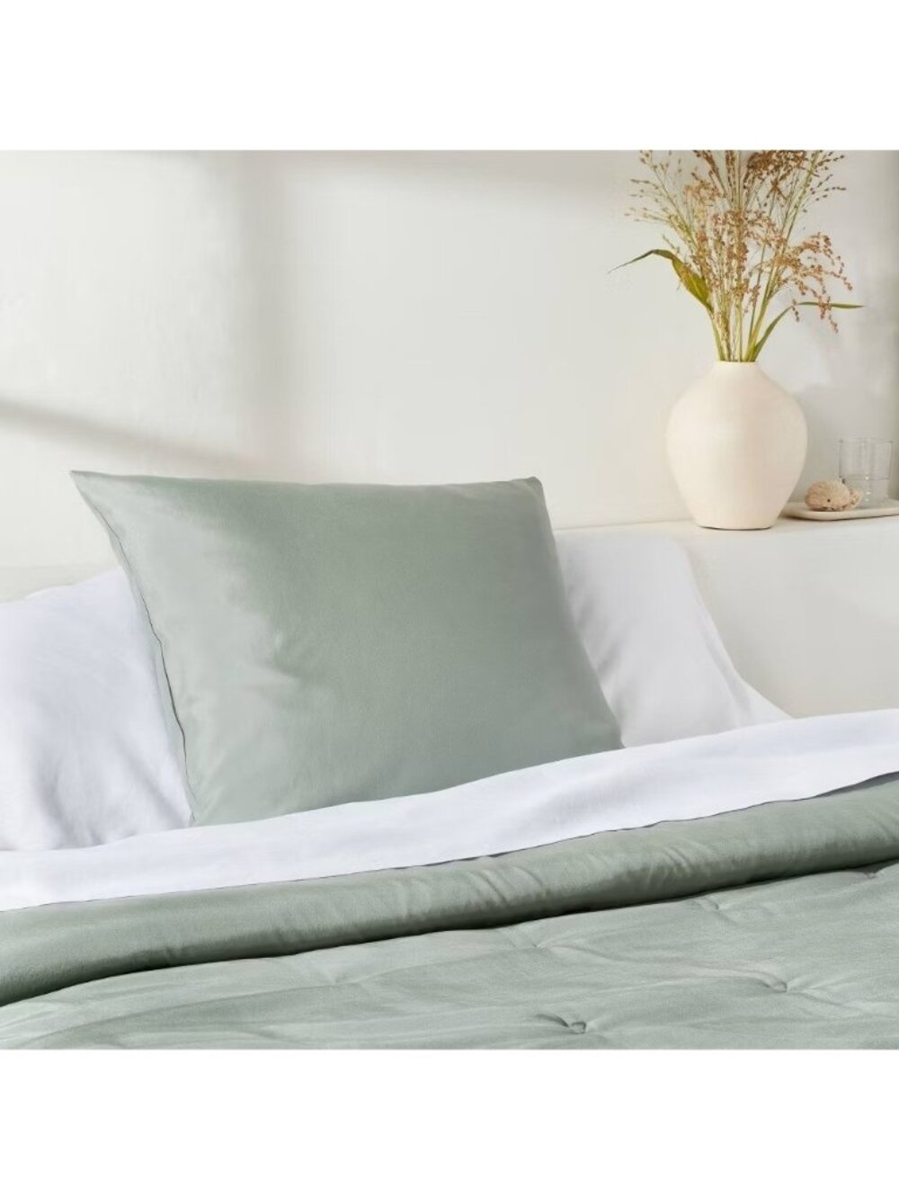 Casaluna Sage Green Lyocell & Cotton Blend Single Pillow Sham 20" x 26" NWOT